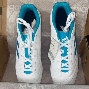 NWT Adidas Womens Size 11 Soccer Cleats